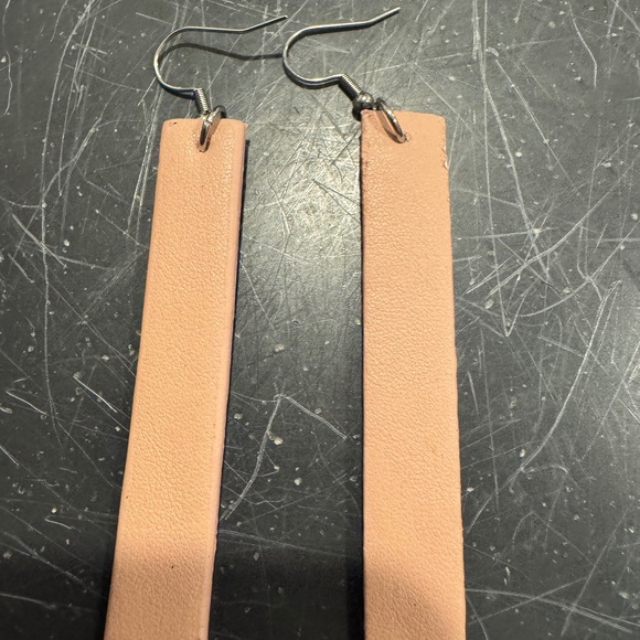 Jewelry - Earrings
